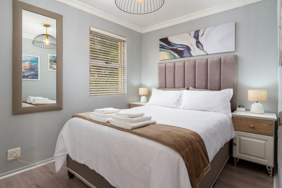 2 Bedroom Property for Sale in Green Point Western Cape